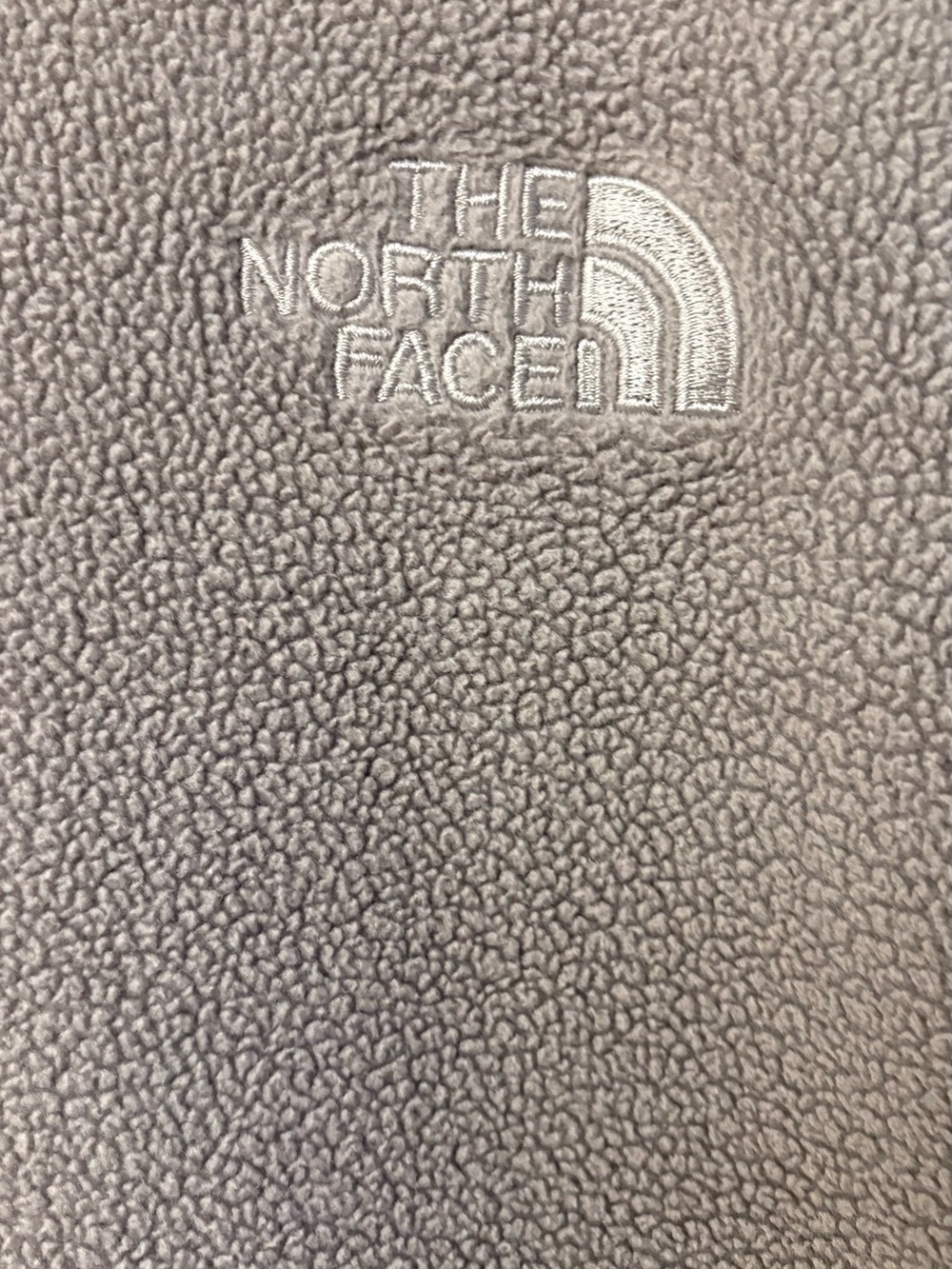 The North Face Black & Gray Full-Zip Lightweight Fleece Jacket - Picture 6 of 6